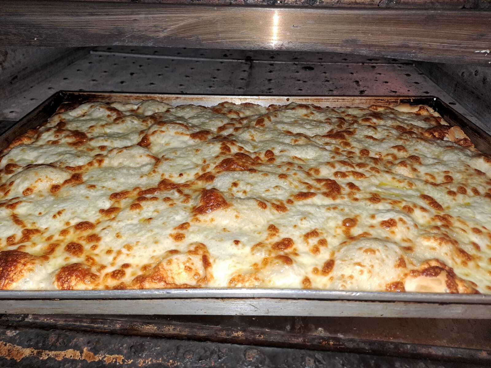 focaccia sfornata